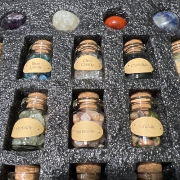 55 Piece Crystal High Quality Collection Gemstone Set - Picture 8 of 17
